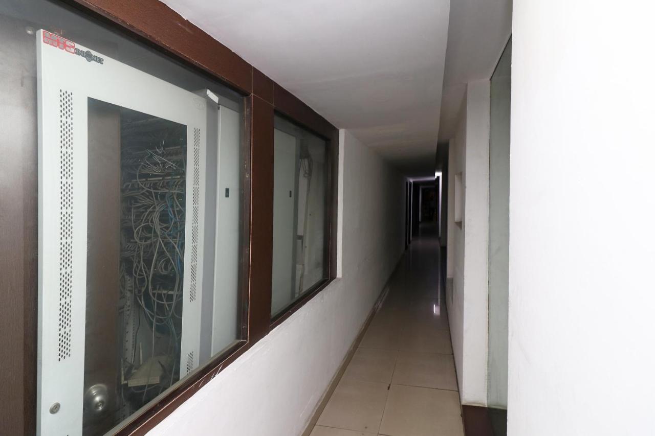 Capital O 19296 Joy Inn & Suites Bhiwadi Kültér fotó