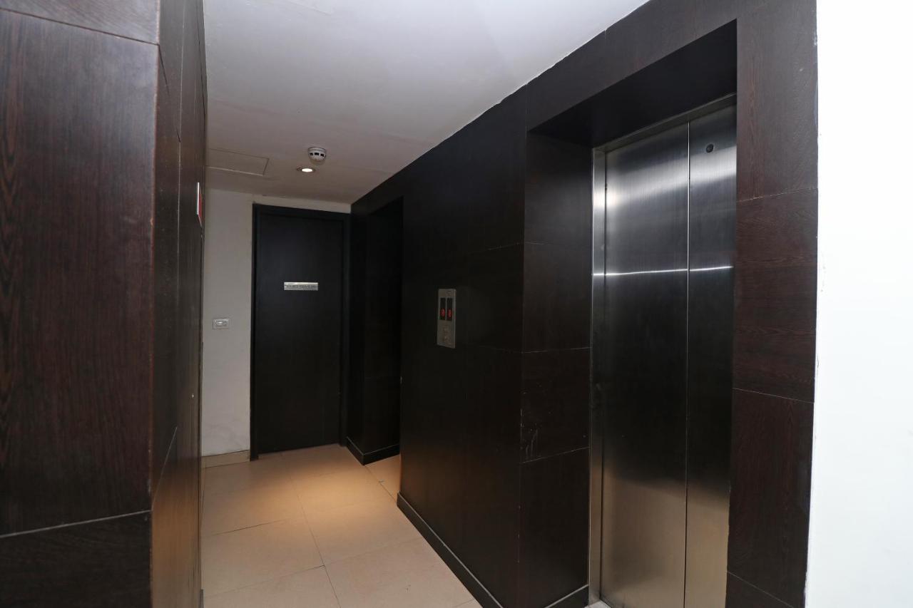 Capital O 19296 Joy Inn & Suites Bhiwadi Kültér fotó