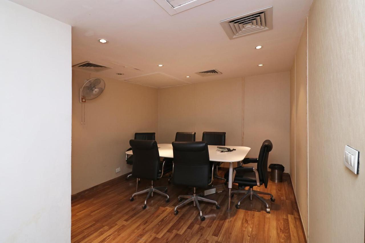 Capital O 19296 Joy Inn & Suites Bhiwadi Kültér fotó